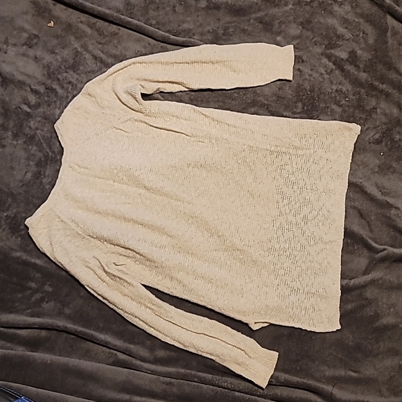 Sweater - Picture 2 of 3